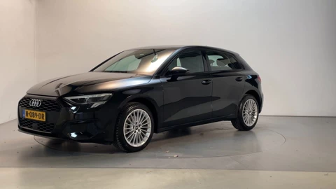 Audi A3 Sportback 30 TFSI Advanced Edition LED Navigatie Climate Control DAB+