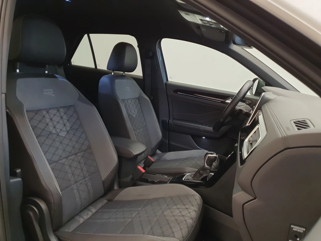 Volkswagen T-Roc – foto 8