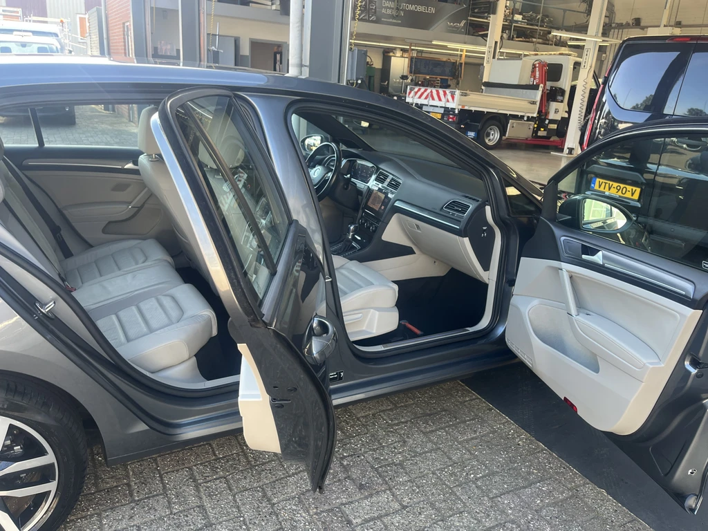 Volkswagen e-Golf – foto 17