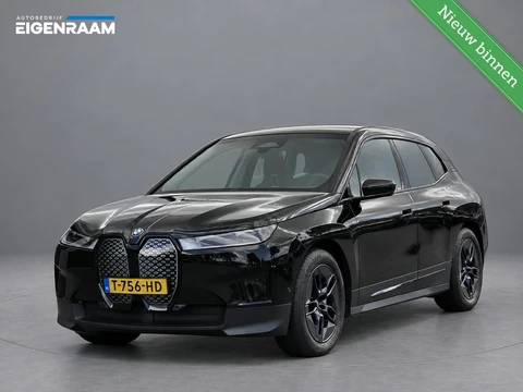 BMW iX xDrive40 Business Edition Plus 77kWh | SOH 98,3% | Head-up | Camera
