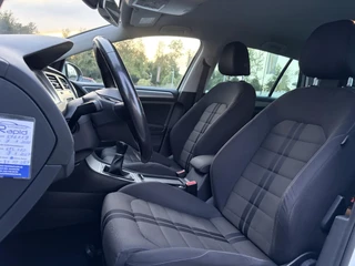Volkswagen Golf – thumbnail 9