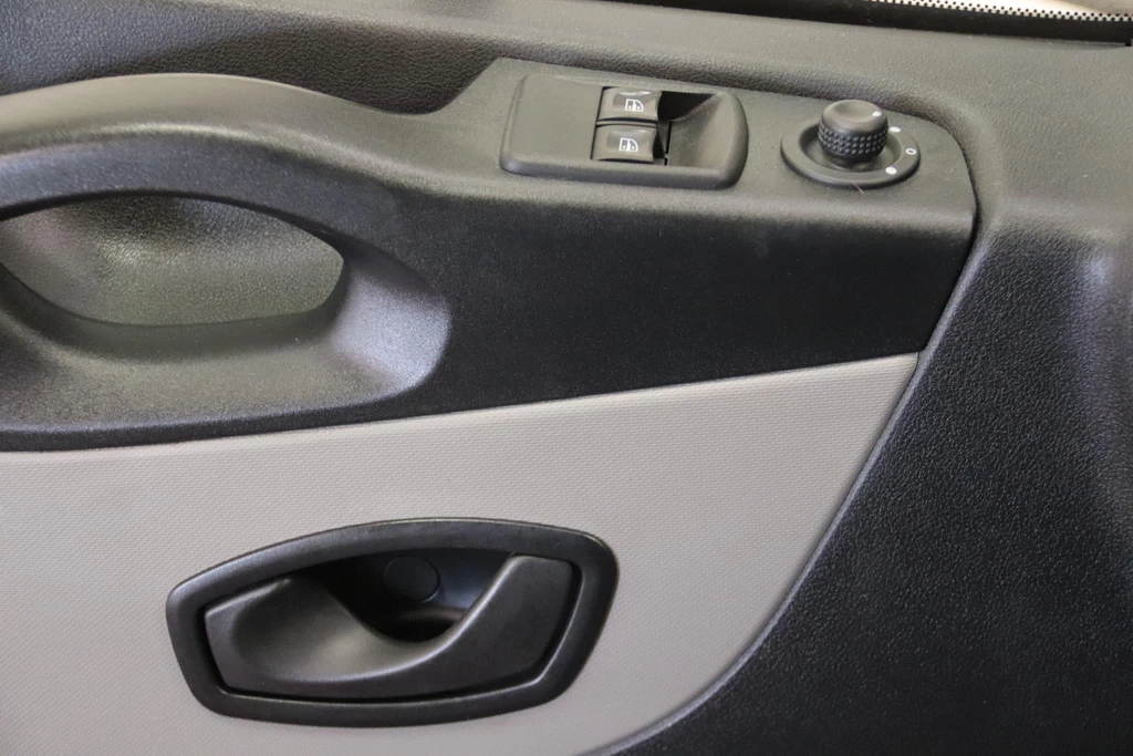 Renault Trafic – foto 13