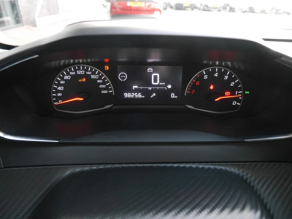 Peugeot 208 – foto 17
