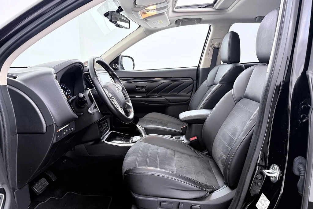 Mitsubishi Outlander – foto 14
