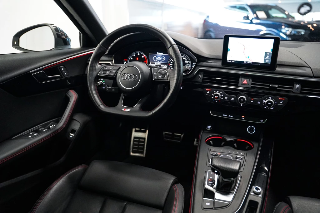 Audi A4 – foto 9