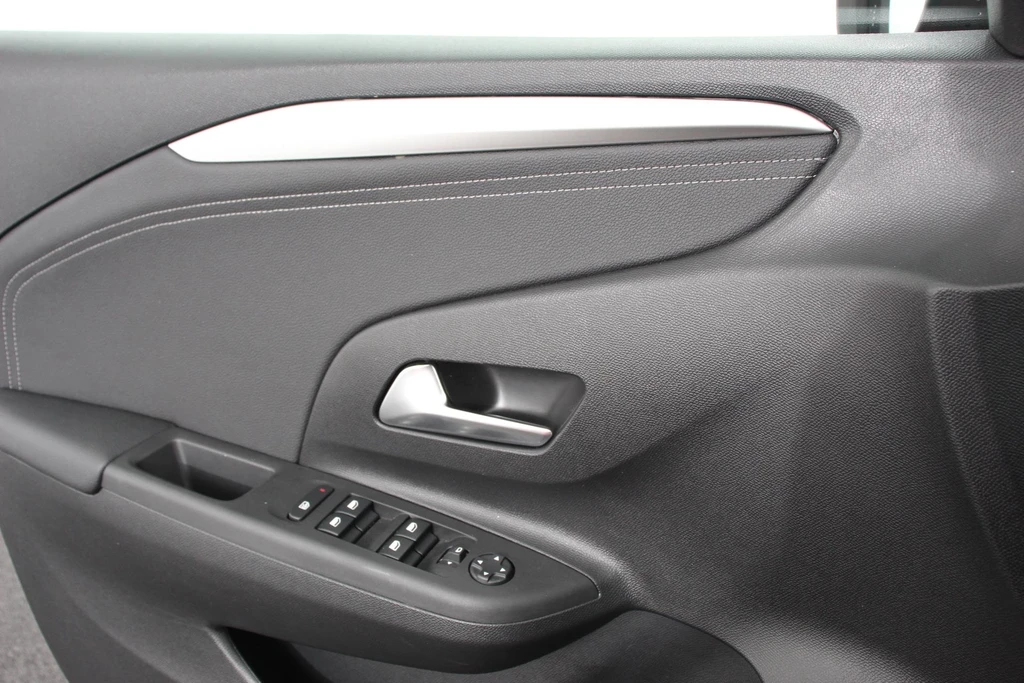 Opel Corsa – foto 12