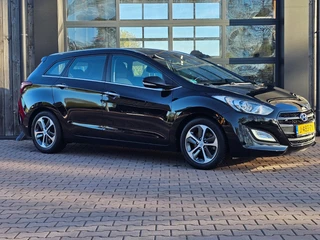 Hyundai i30 – thumbnail 4