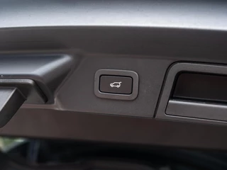 Land Rover Range Rover Velar – thumbnail 61
