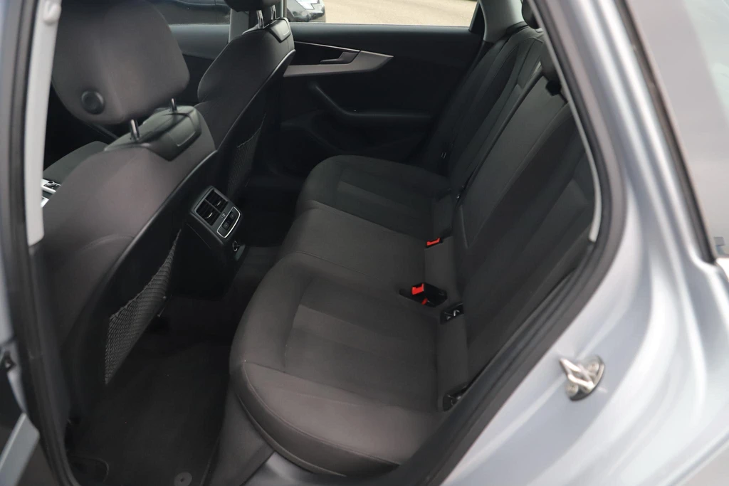 Audi A4 – foto 7