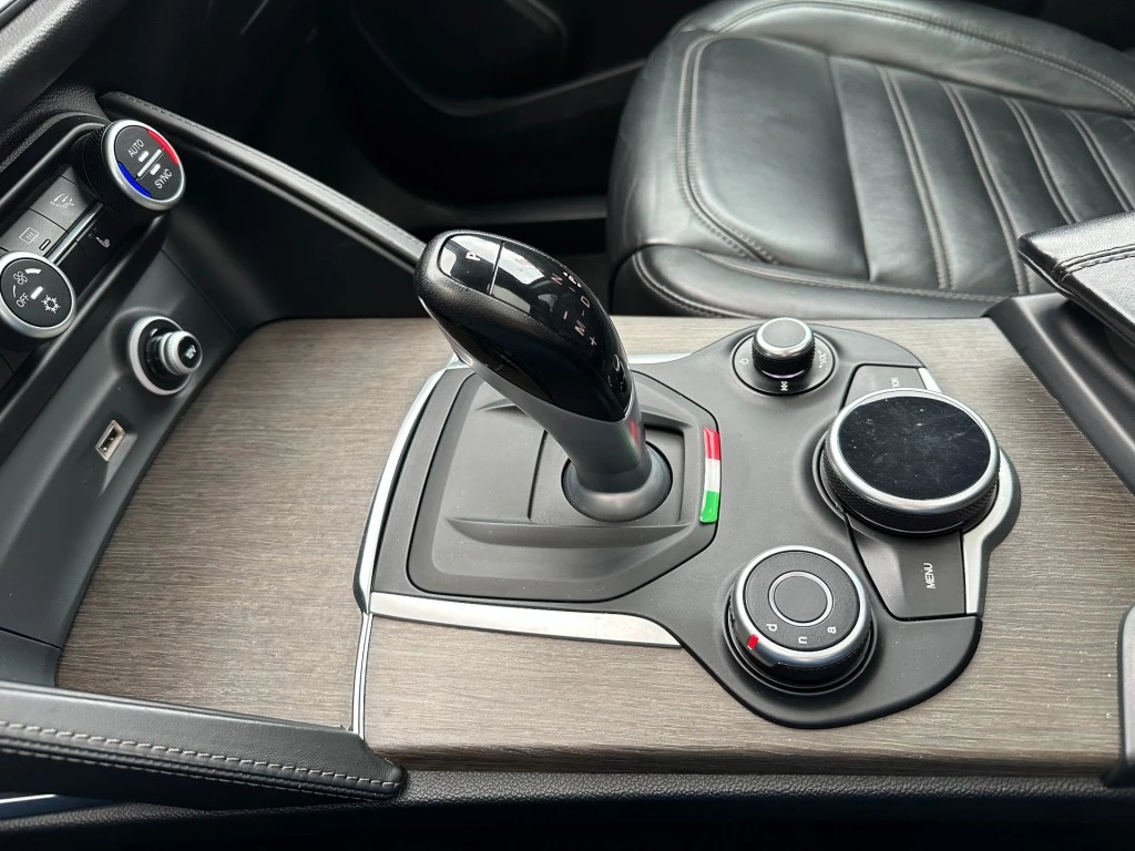 Alfa Romeo Stelvio – foto 15