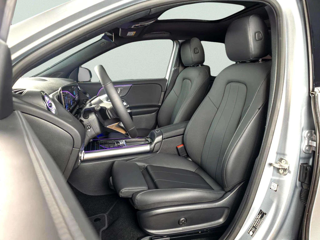 Mercedes-Benz EQA – foto 9