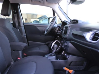 Jeep Renegade – thumbnail 9