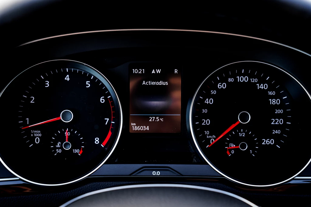 Volkswagen Passat – foto 21