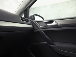 Volkswagen Golf – thumbnail 33