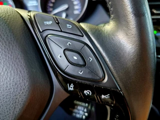 Toyota C-HR – thumbnail 30
