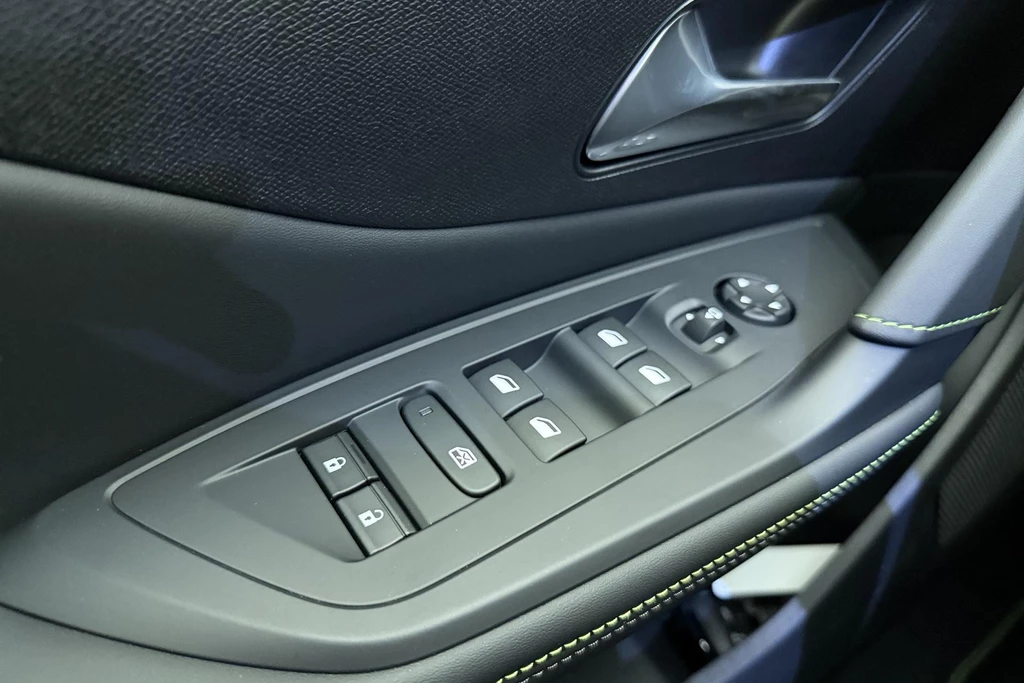 Peugeot 408 – foto 23