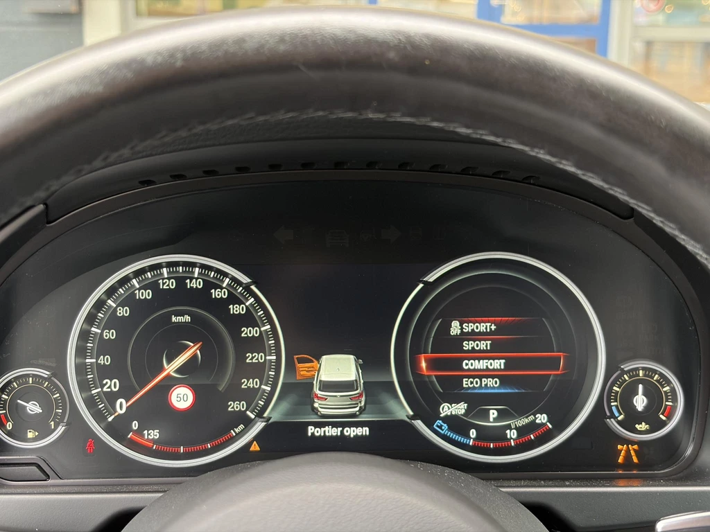 BMW X5 – foto 32