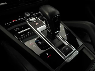 Porsche Cayenne – thumbnail 21