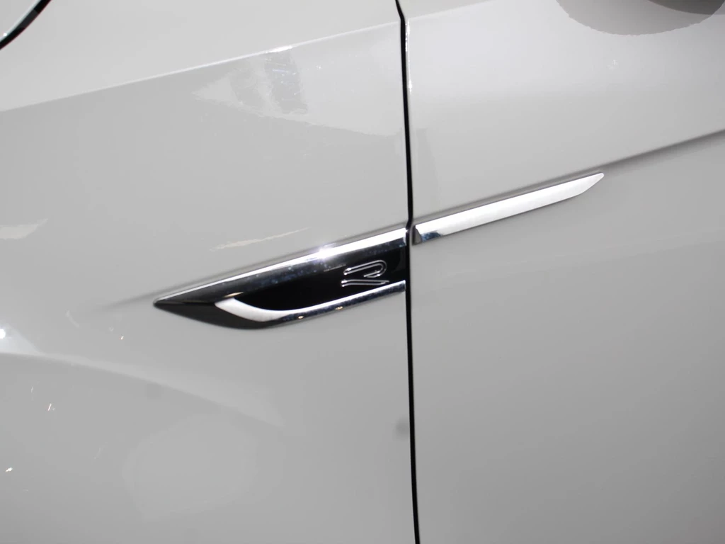 Volkswagen T-Roc – foto 11