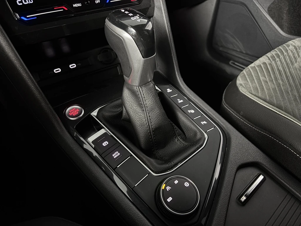 SEAT Leon – foto 28