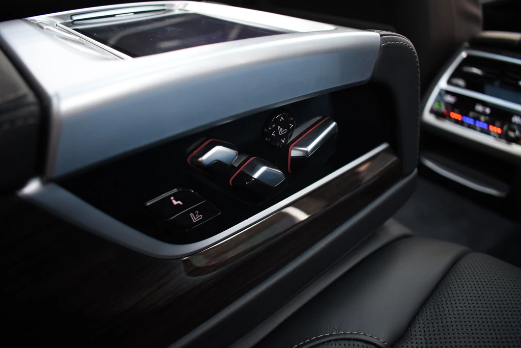 BMW 7 Serie – foto 60