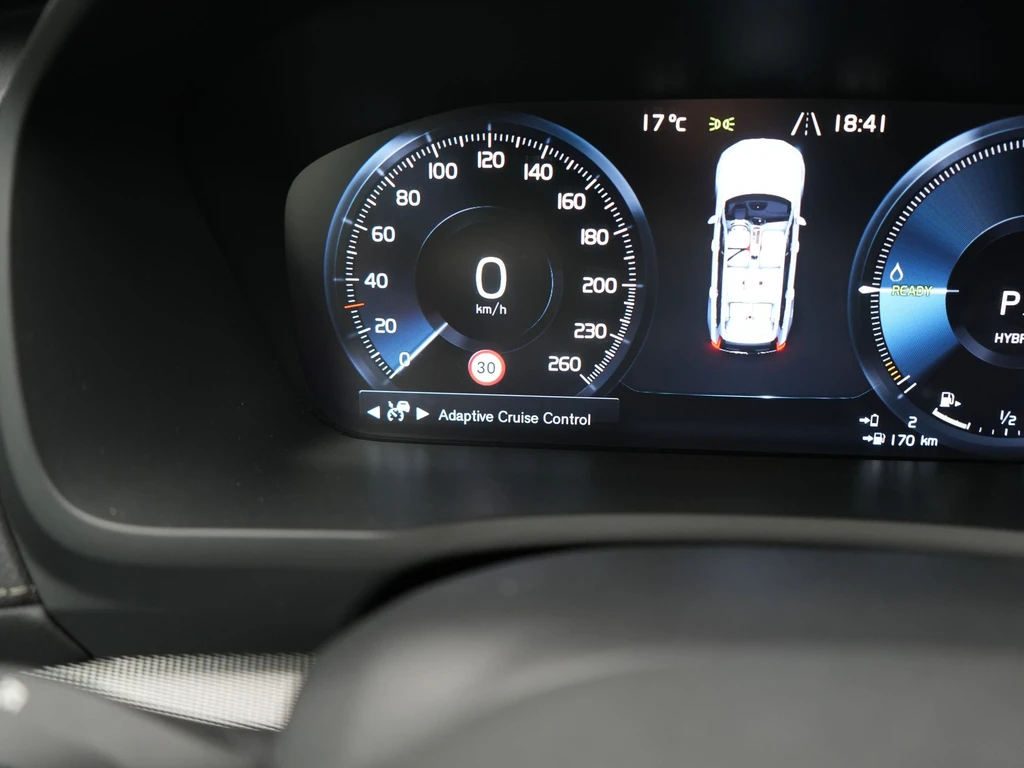 Volvo XC90 – foto 28