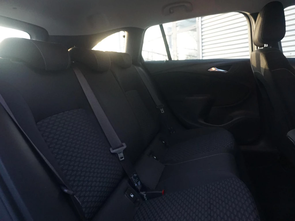 Opel Astra – foto 28