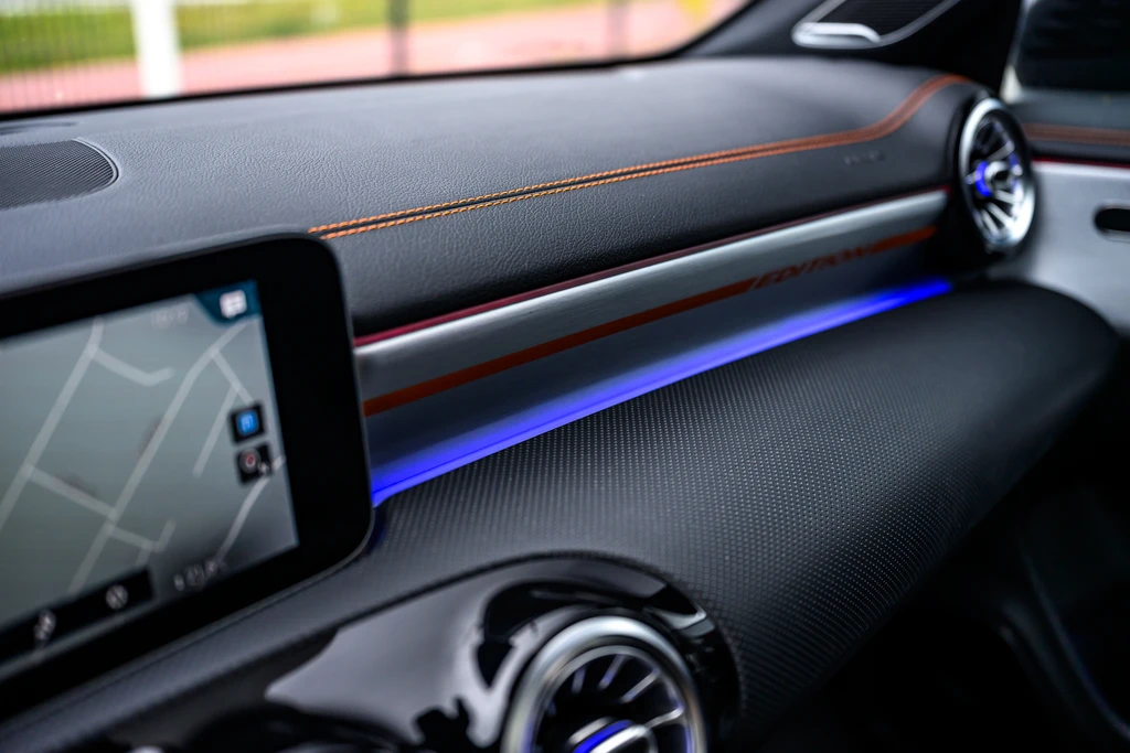 Mercedes-Benz CLA – foto 14