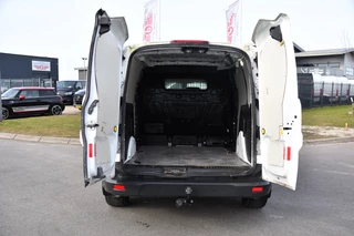 Ford Transit Connect – thumbnail 32