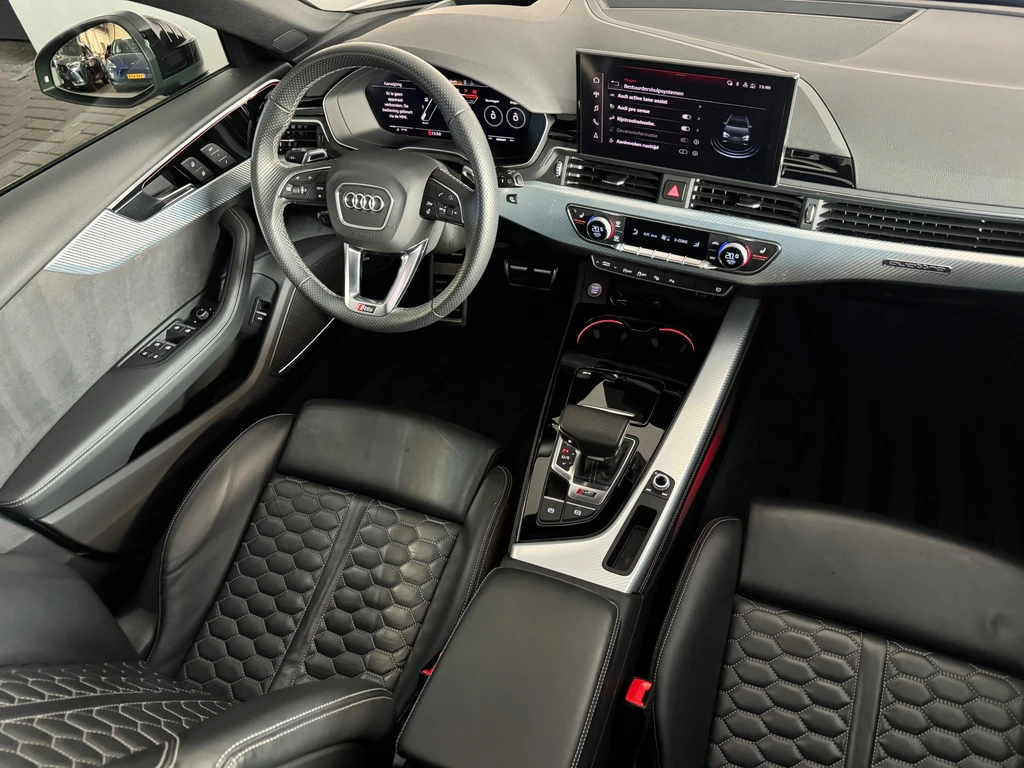 Audi RS4 – foto 35