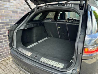 Land Rover Range Rover Velar – thumbnail 16