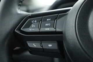 Mazda 2 – thumbnail 11