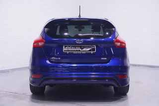 Ford Focus – thumbnail 5