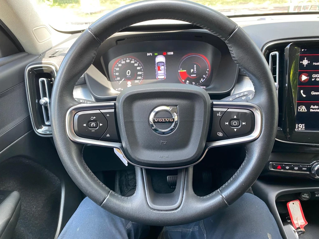 Volvo XC40 – foto 18