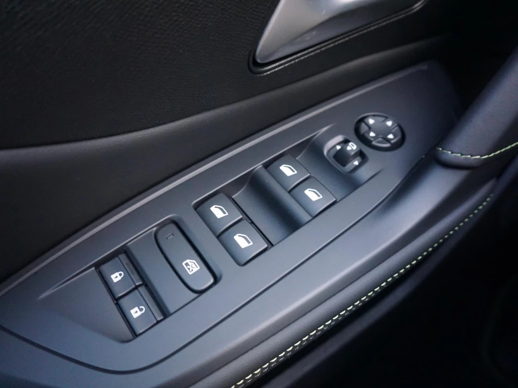 Peugeot 408 – foto 17