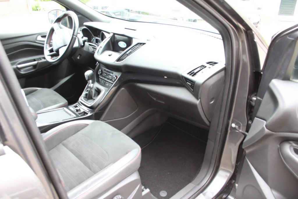 Ford Kuga – foto 15