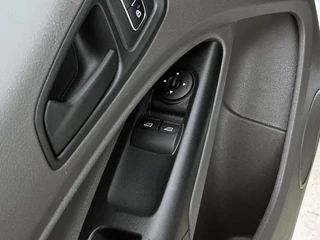 Ford Transit Connect – thumbnail 14