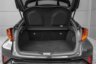 Toyota C-HR – thumbnail 15