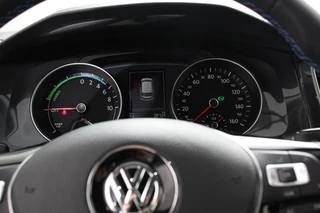 Volkswagen e-Golf – thumbnail 22