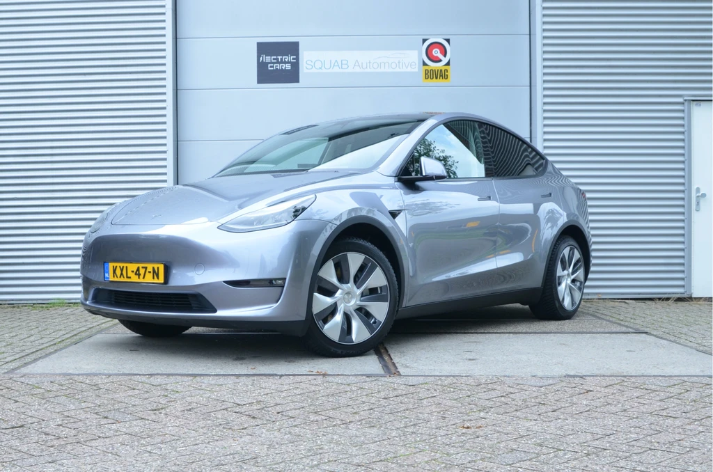 Tesla Model Y – foto 1