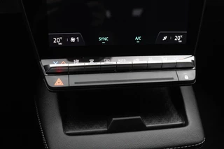 Renault Megane E-Tech – thumbnail 15