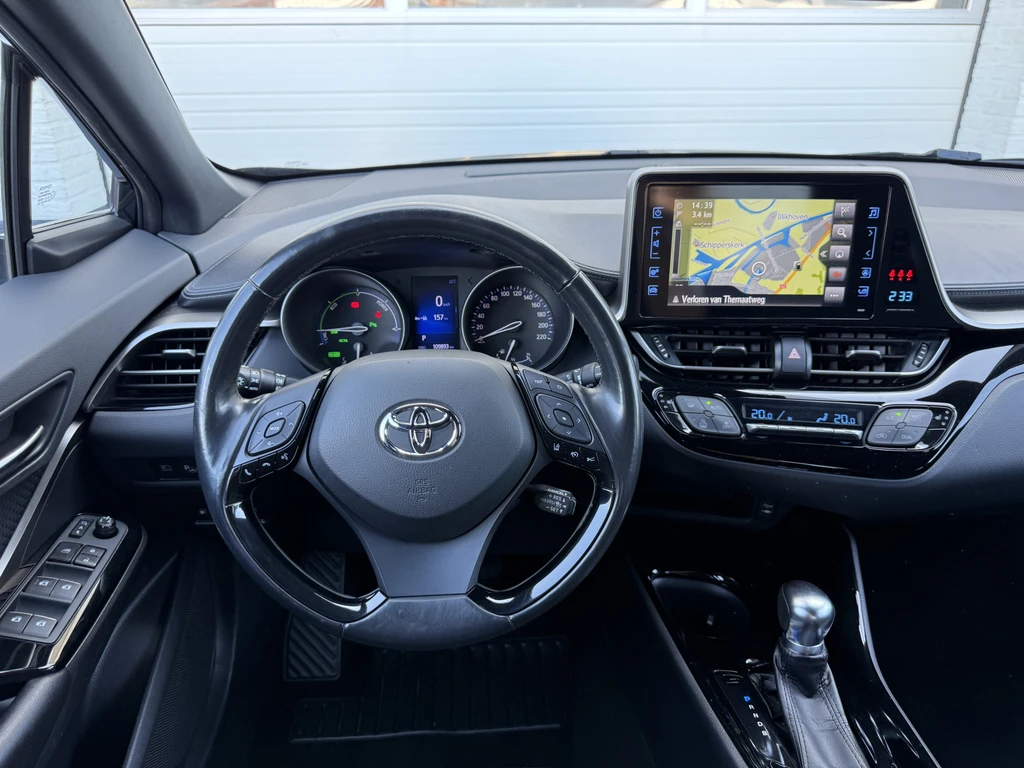 Toyota C-HR – foto 12