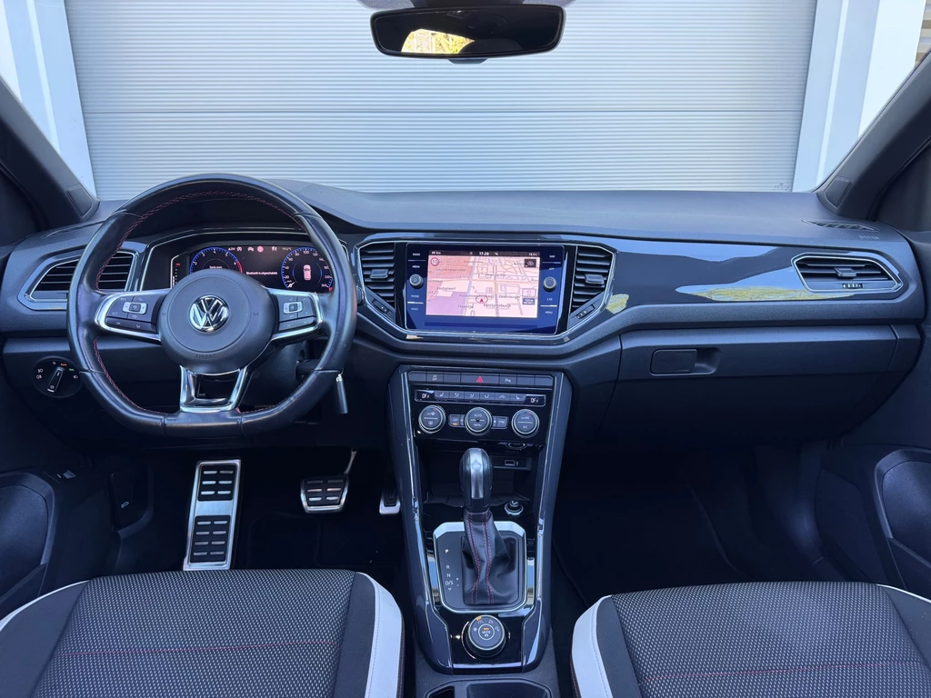 Volkswagen T-Roc – foto 9