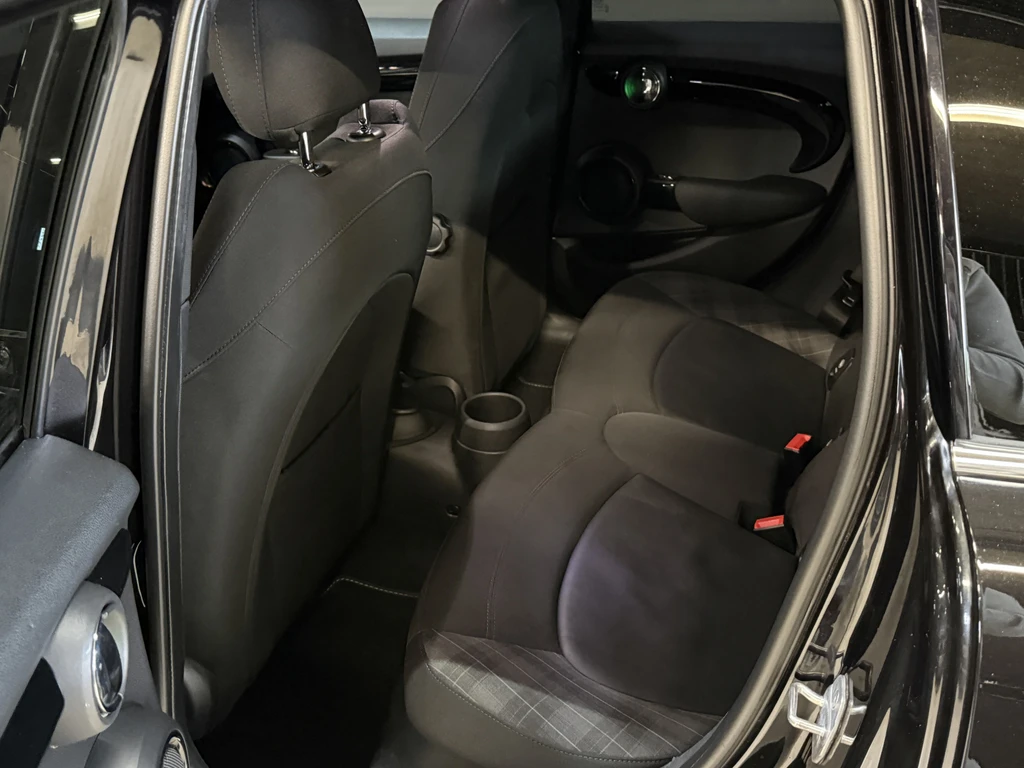 MINI 5-deurs – foto 10