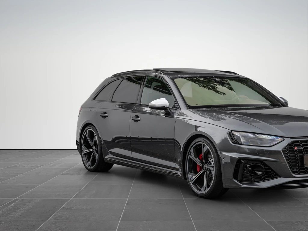 Audi RS4 – foto 10