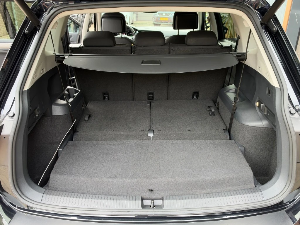 Volkswagen Tiguan Allspace – foto 17