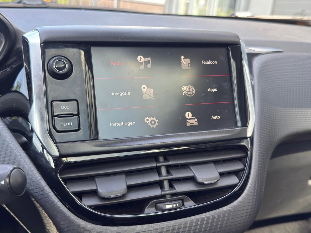 Peugeot 208 – foto 19