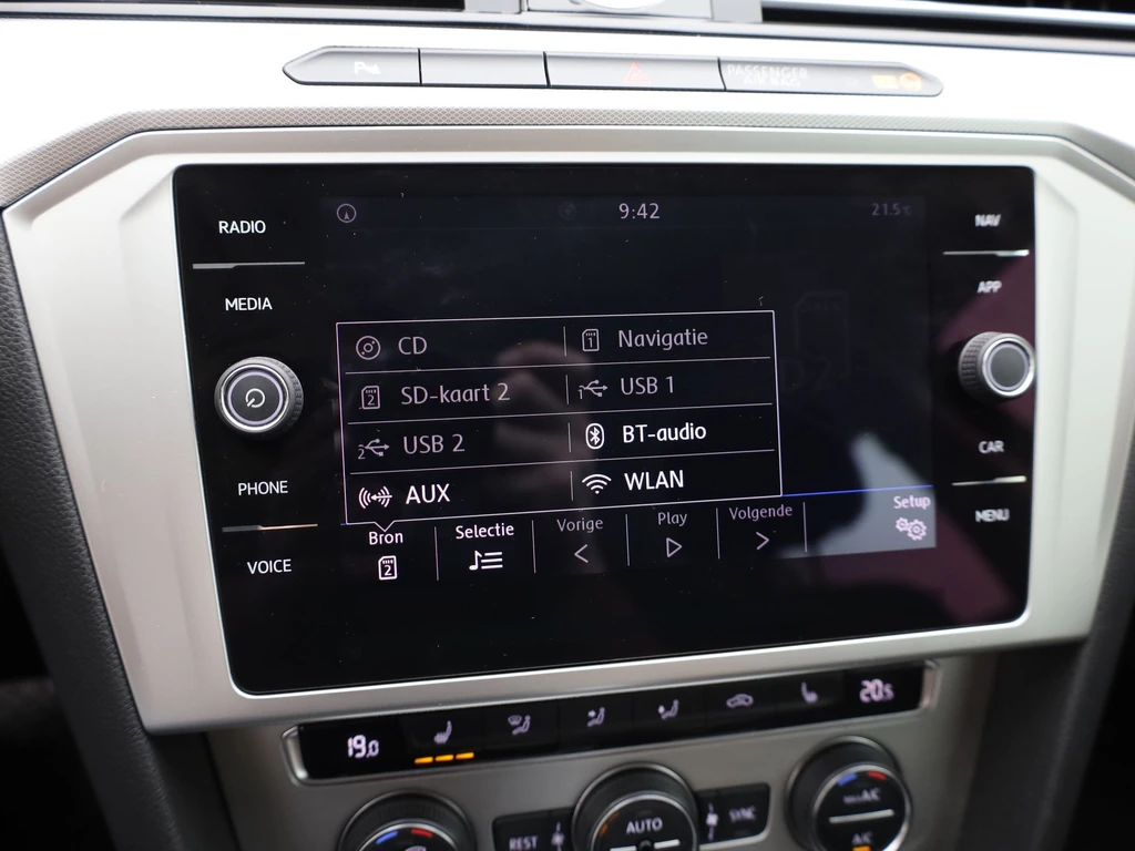 Volkswagen Passat – foto 42