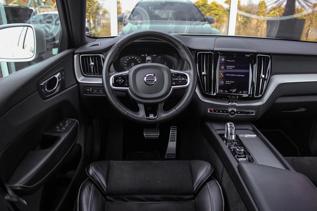 Volvo XC60 – foto 15