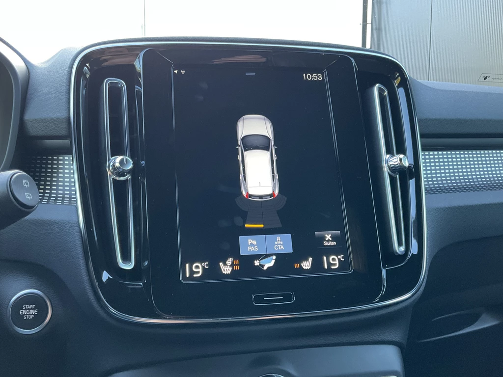 Volvo XC40 – foto 16